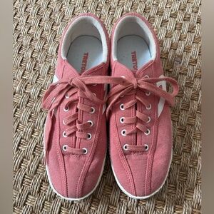 Tretorn Limited-Edition Nantucket Reds Size 9